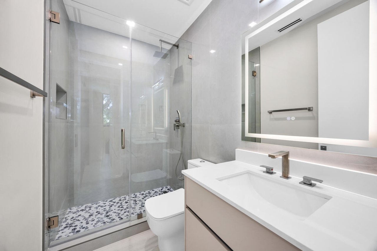 New Construction Townhome in Coconut Grove