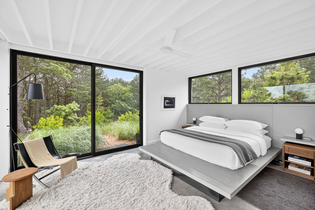 Cape Cod Modernist Masterpiece