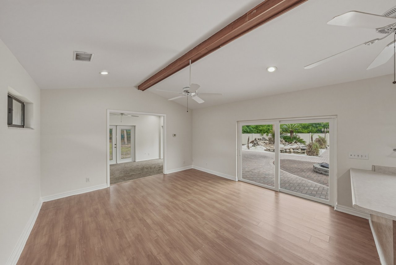 7601 Thunderhead Street