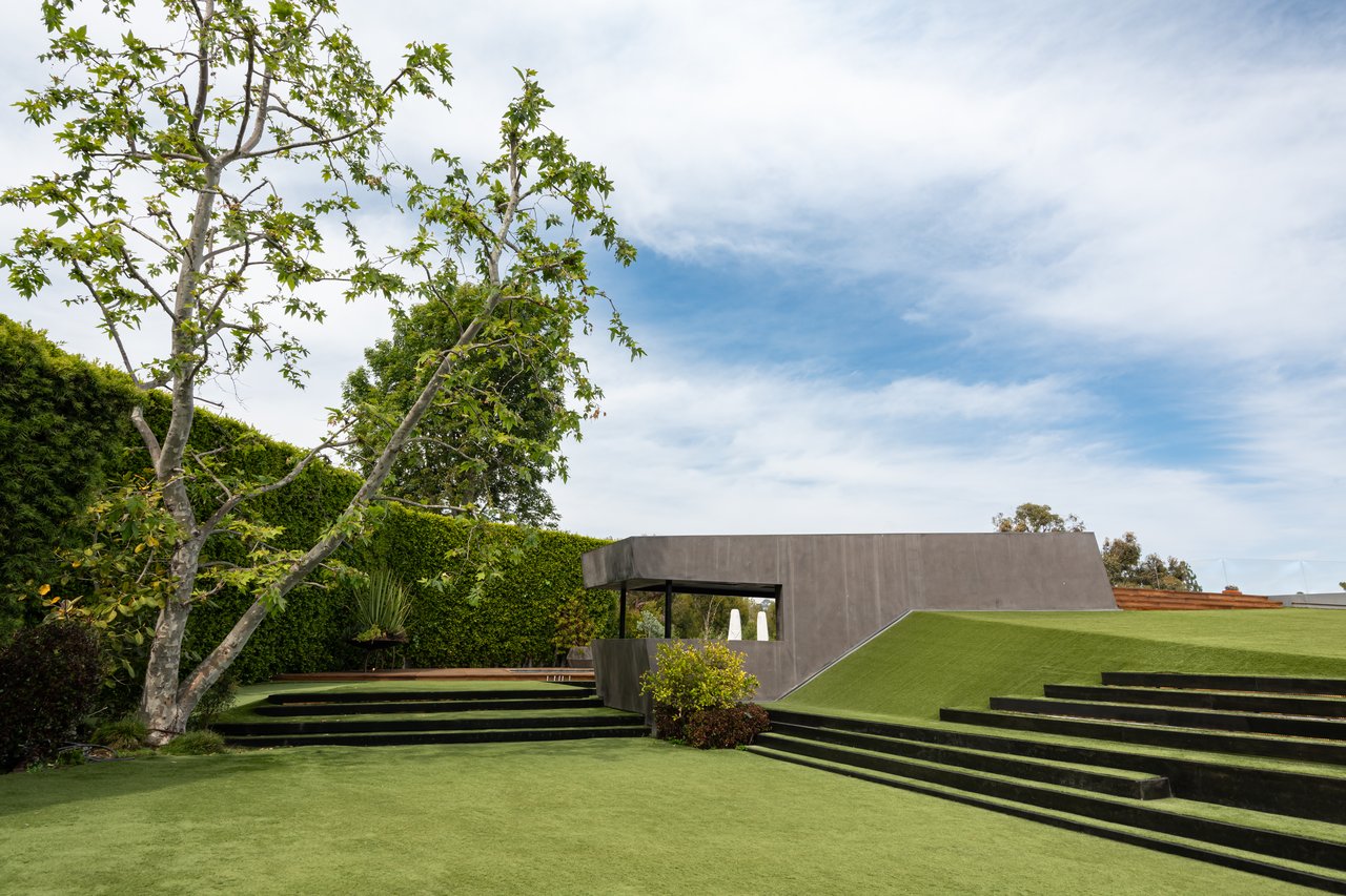 314 N Barrington Ave, Brentwood