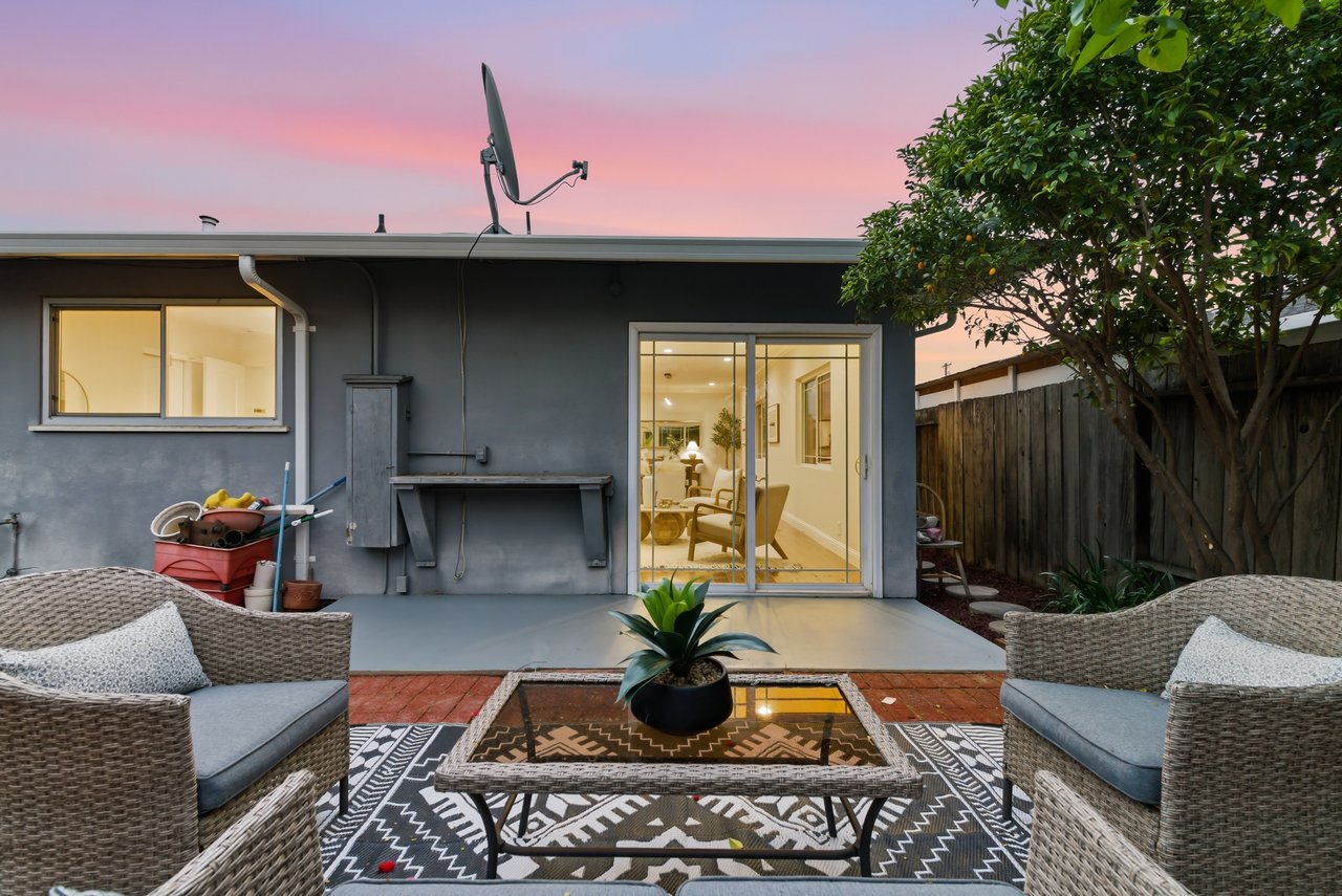 3240 Santa Maria Avenue