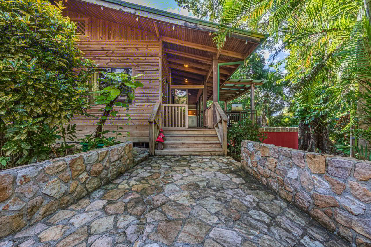 Casa Carambola, Tropical Paradise with Income Potential