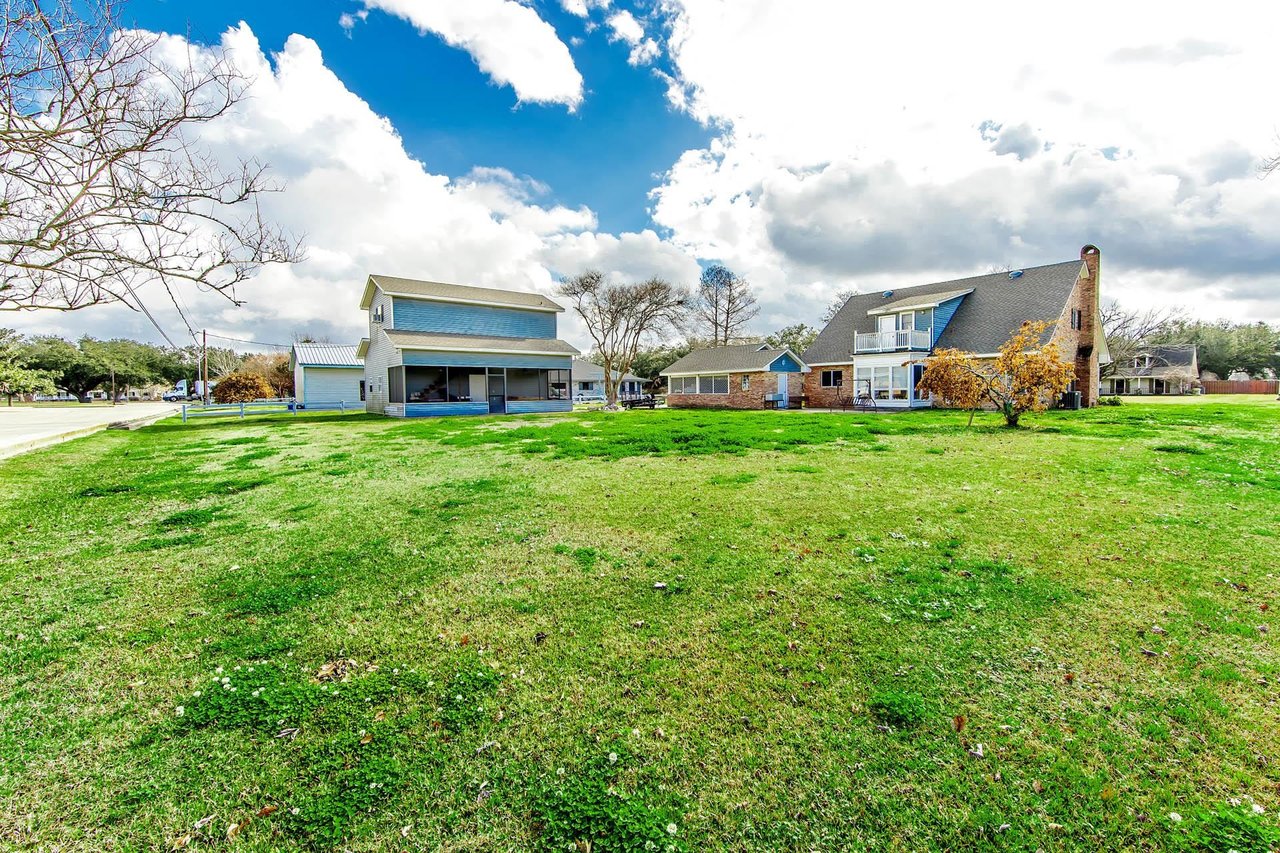 104 TALBOT DR