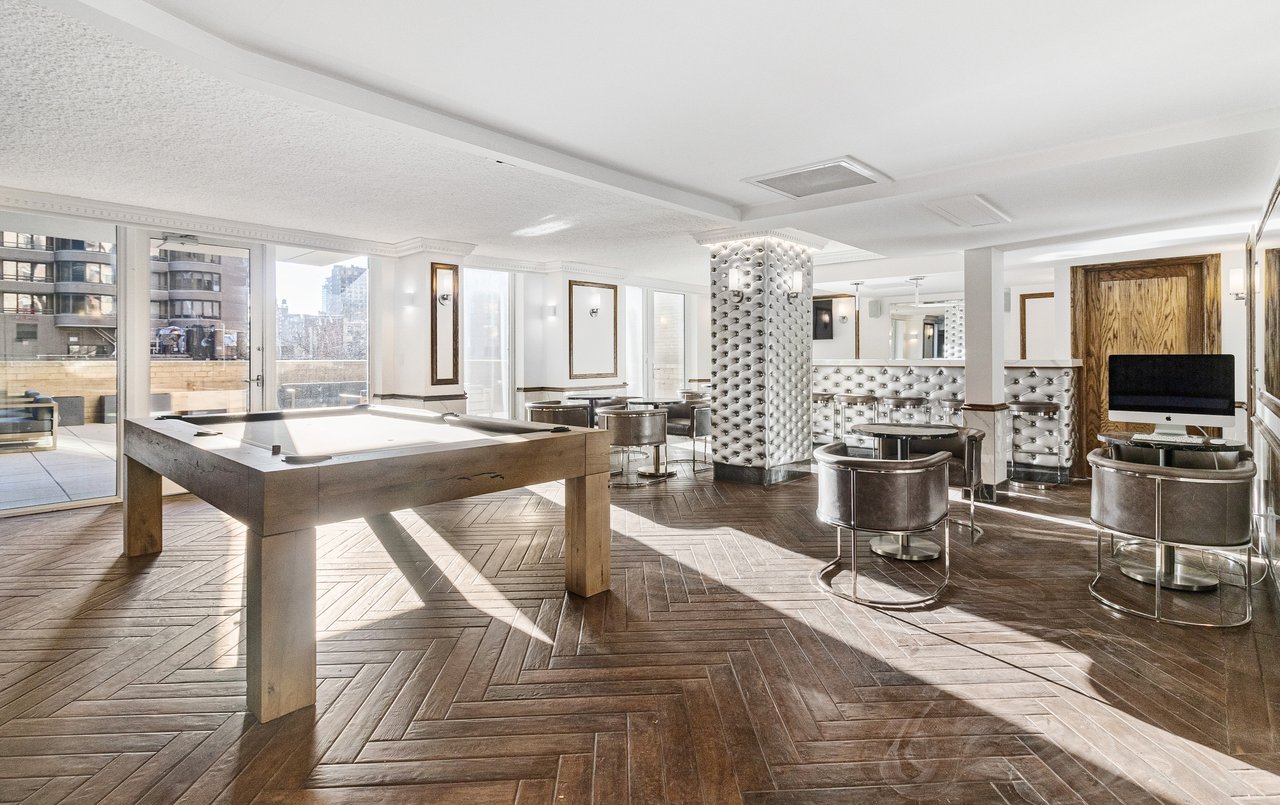 330 East 39th Street