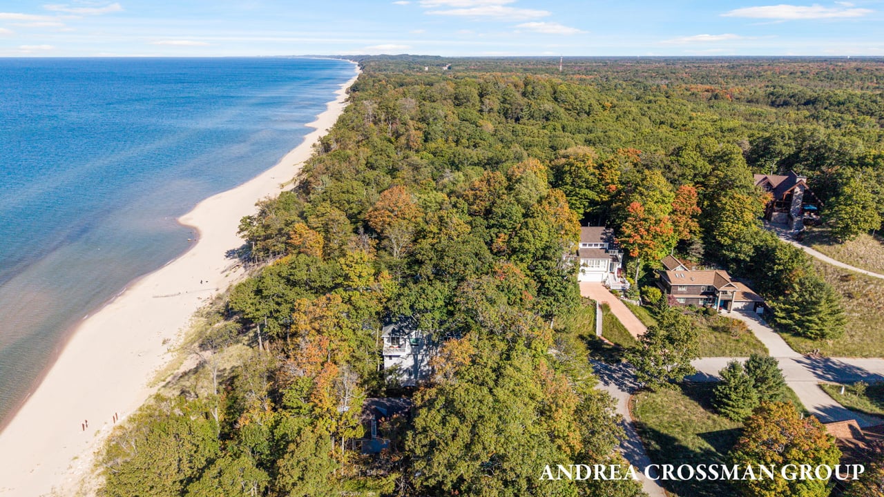 9565 Whispering Sands Dr