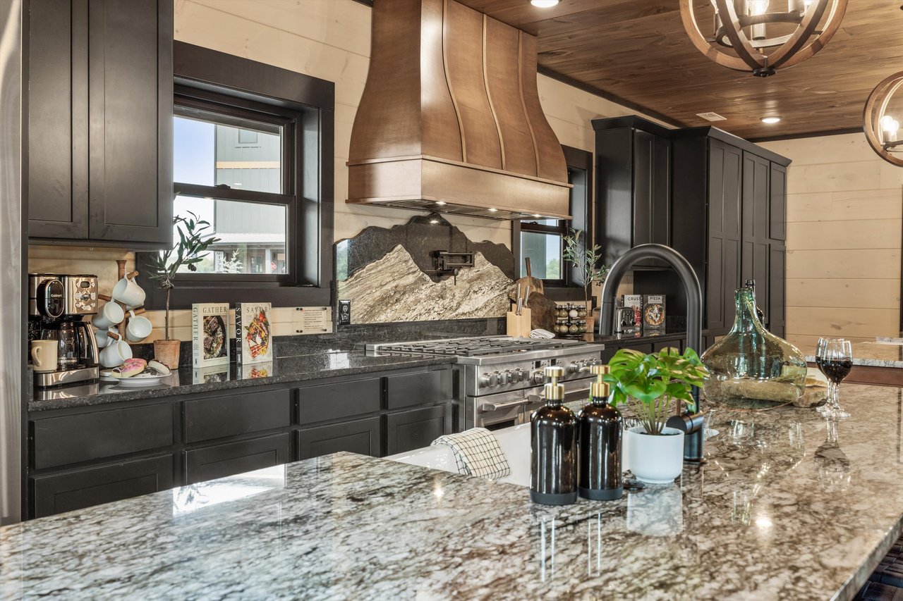 1362 Rambling Creek Way