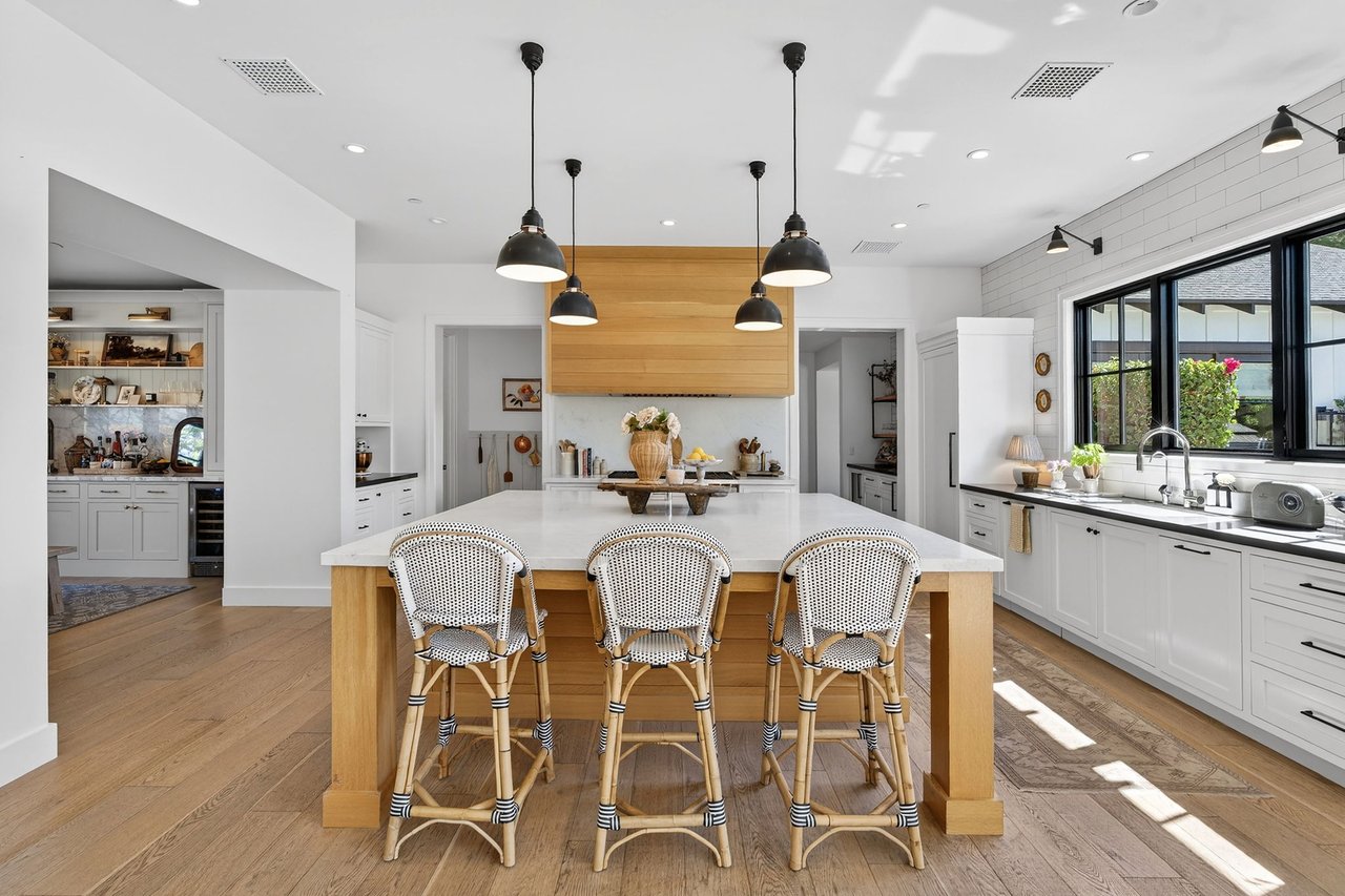 5217 E CALLE REDONDA