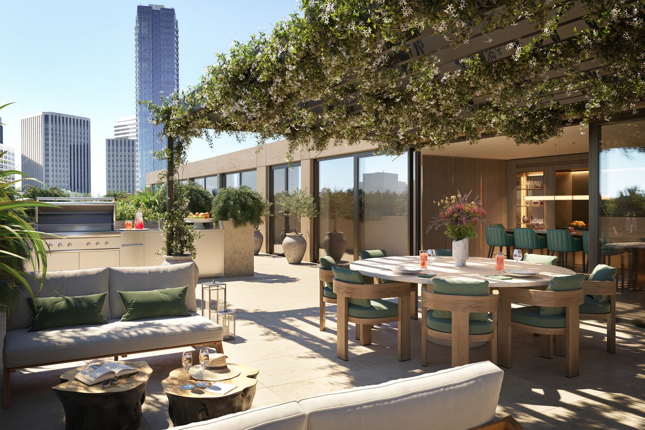 9900 S. Santa Monica Boulevard, Residence 3B