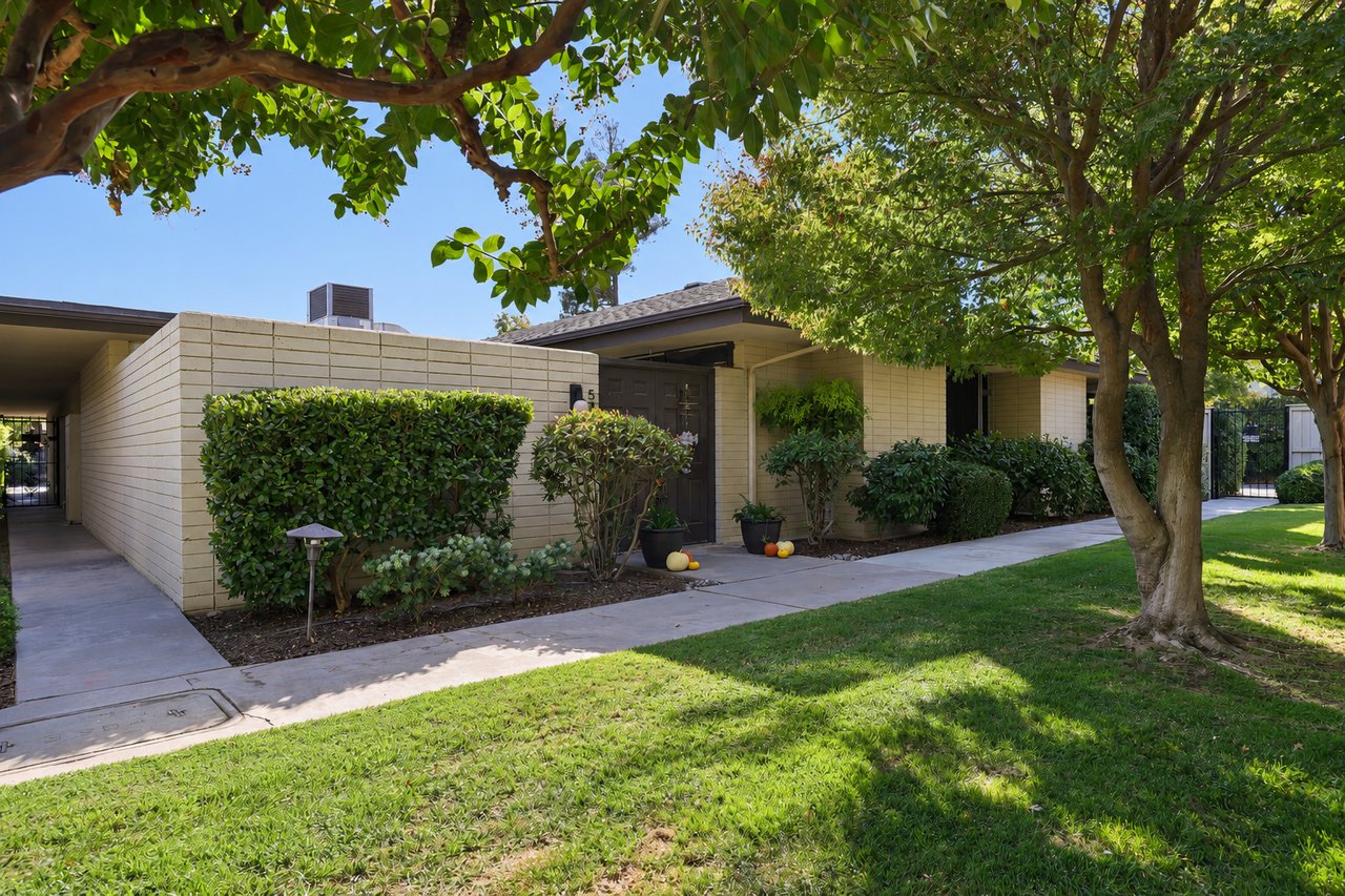 536 W Keats Avenue