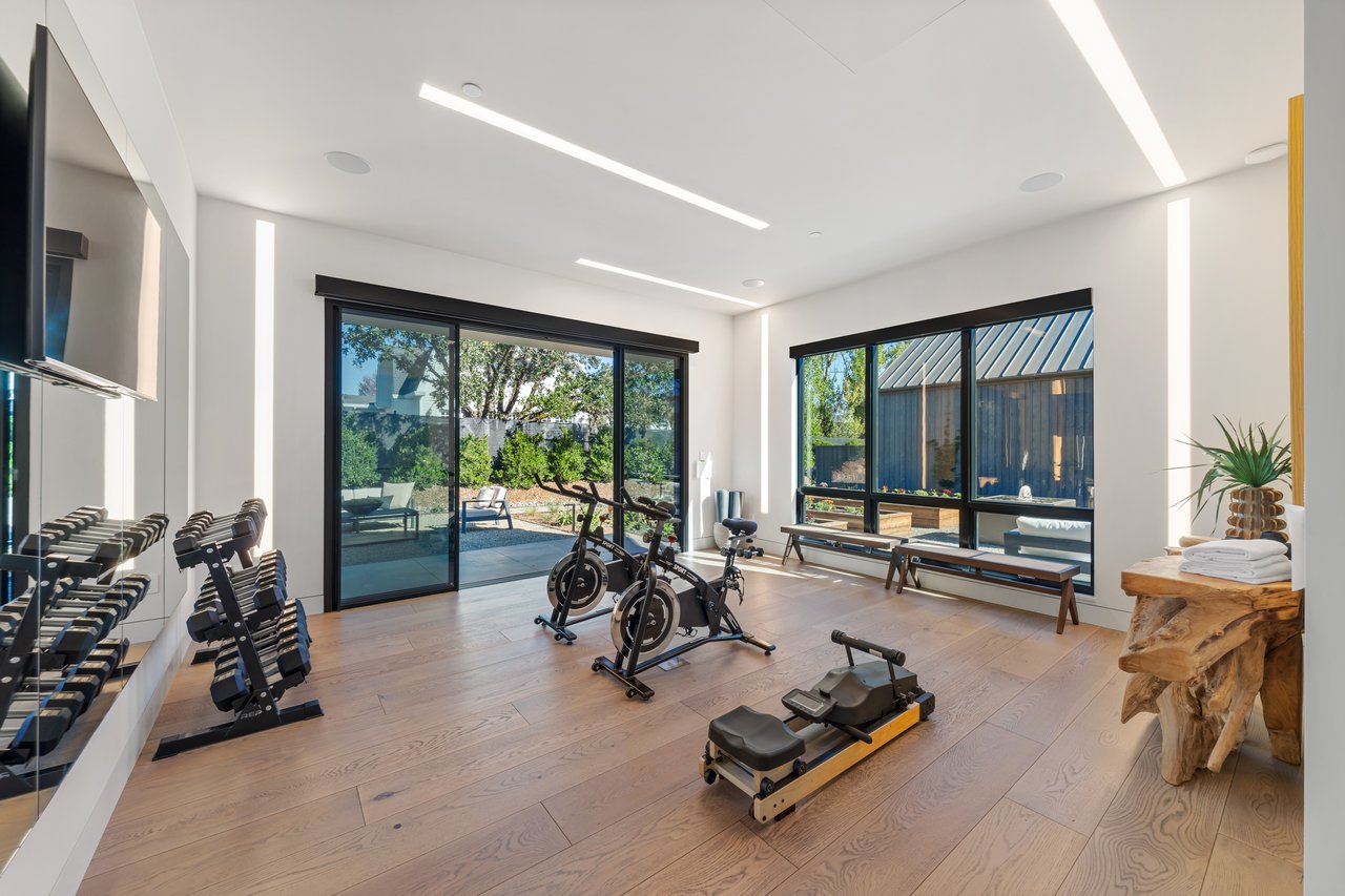 World Class Napa Valley Compound