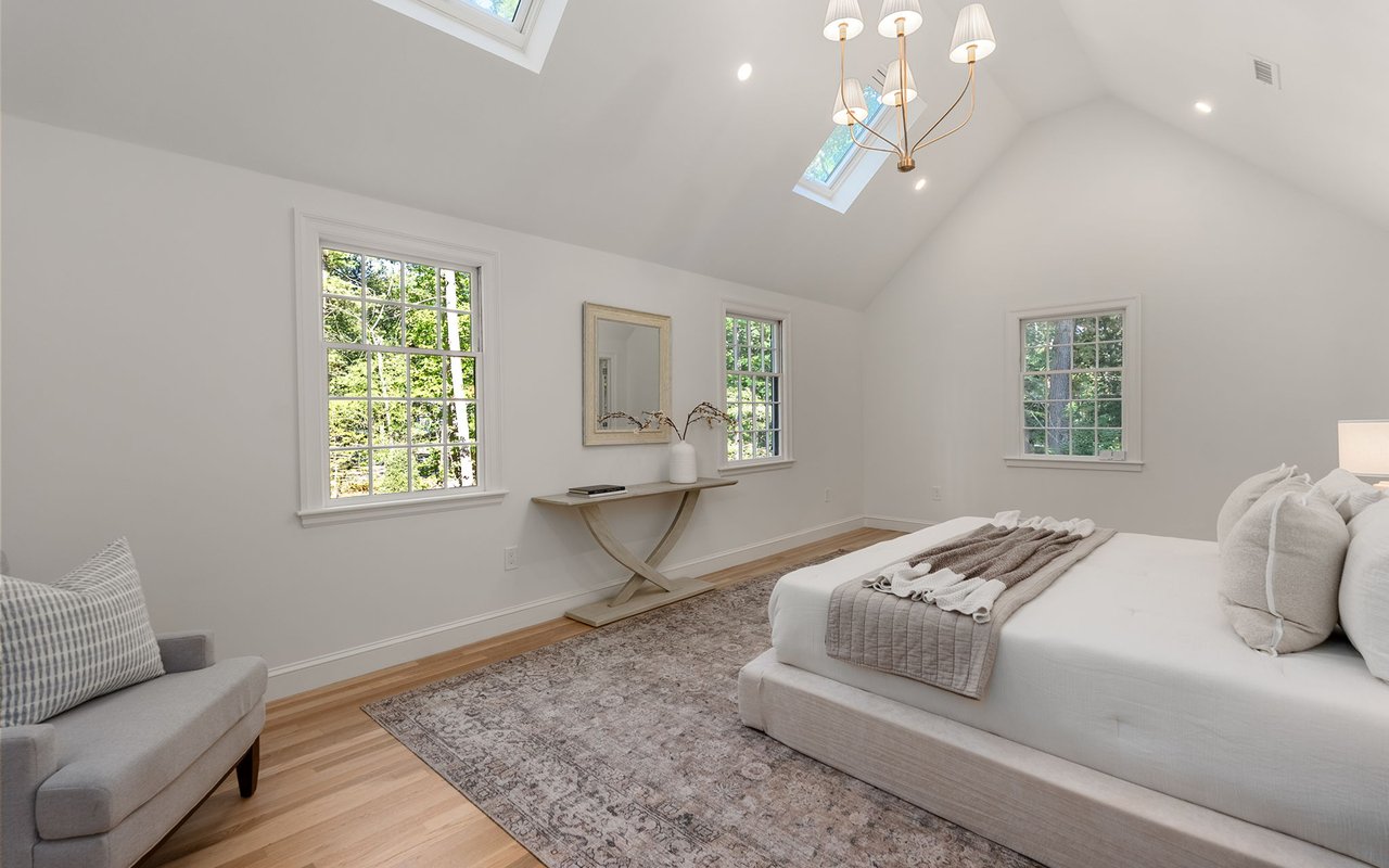 95 Sylvan Lane Weston, MA 02493