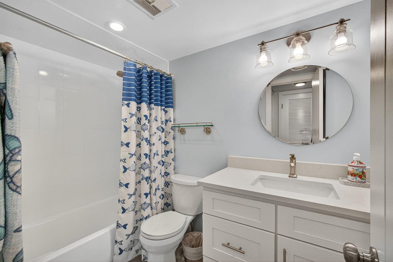 100 Paradise Harbour Boulevard #204