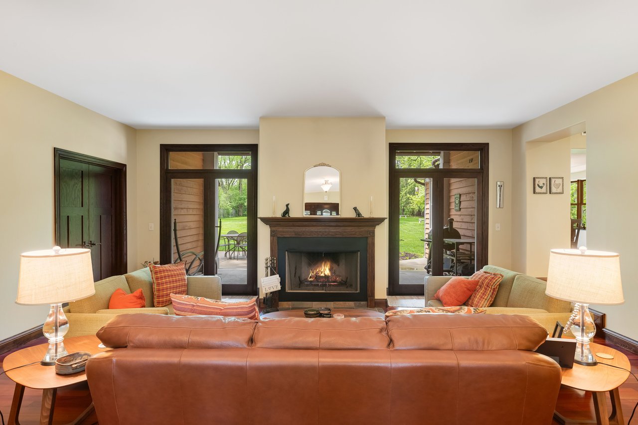 1520 Telegraph Road, Lake Forest