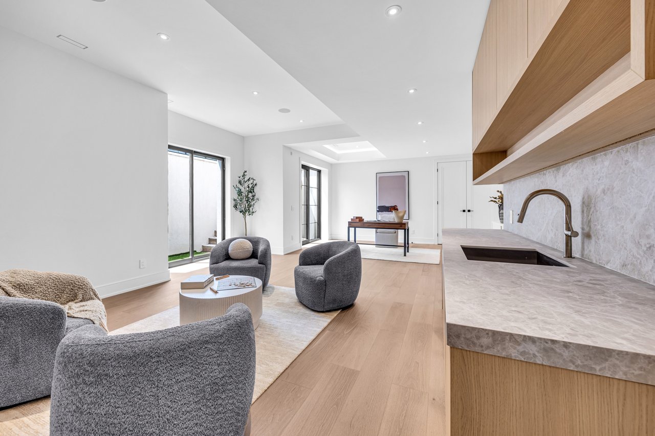 152 Third Line, Oakville
