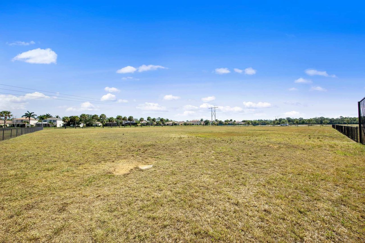 Serene Lakeview Cape Coral, FL!