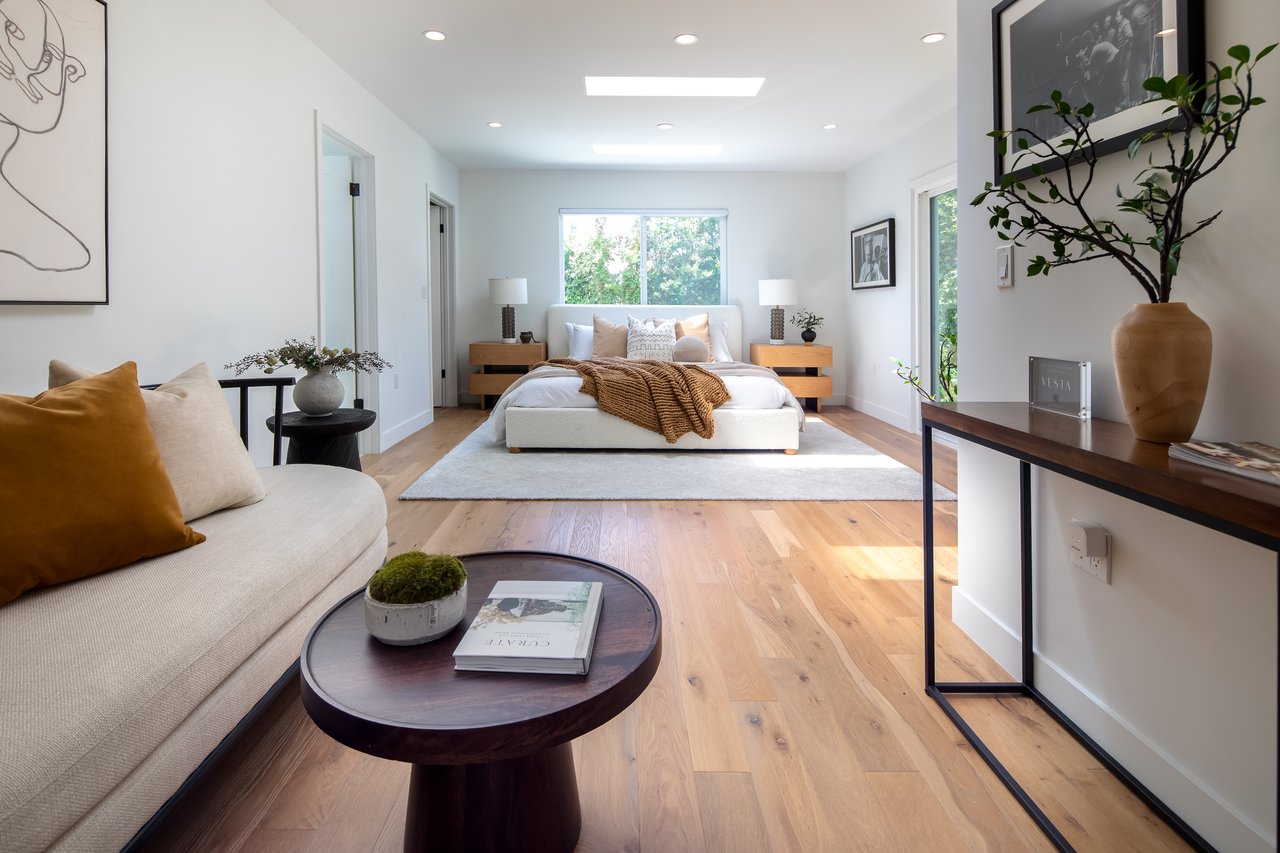 1363 S Curson Ave, Wilshire Vista