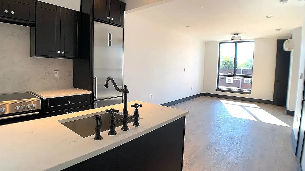 205 Central Ave 3A