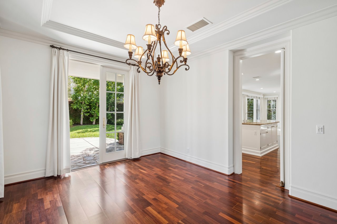 15 Jupiter Hills Drive