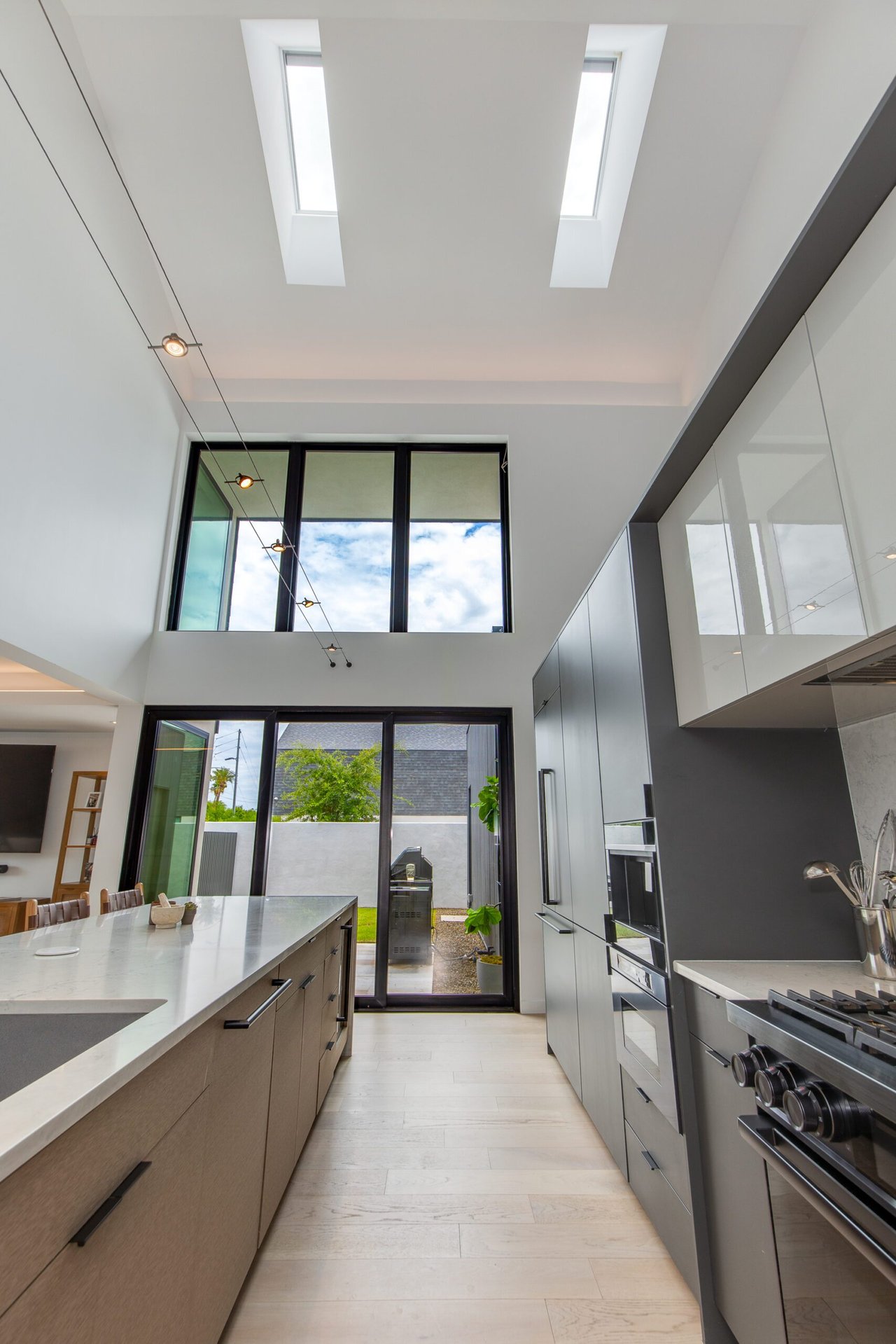 1328 E Pomelo Grove Ln.