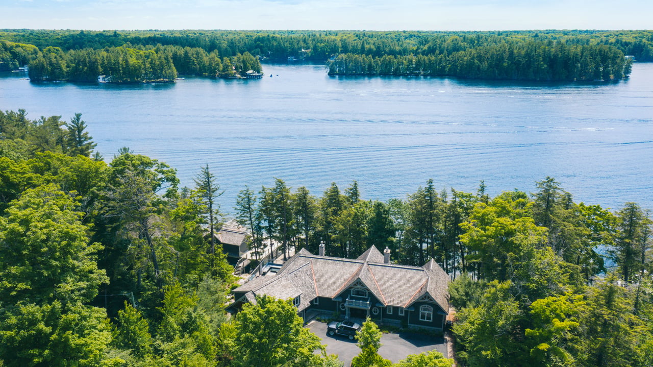 Lake Joseph