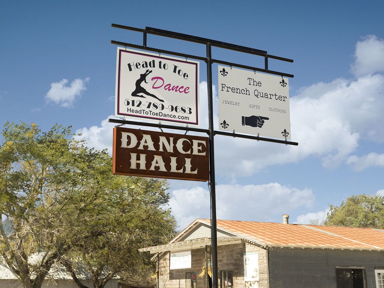 113 Mount Ord Ln, Dripping Springs, Texas 78620