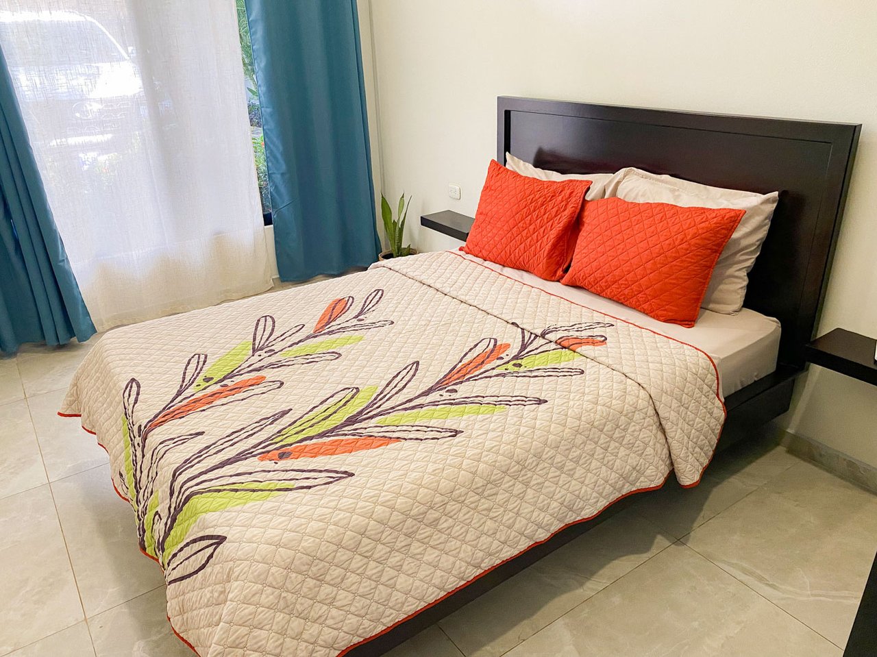 Tropical 4-Bedroom Home for Sale in Uvita | Pool & Airbnb Income