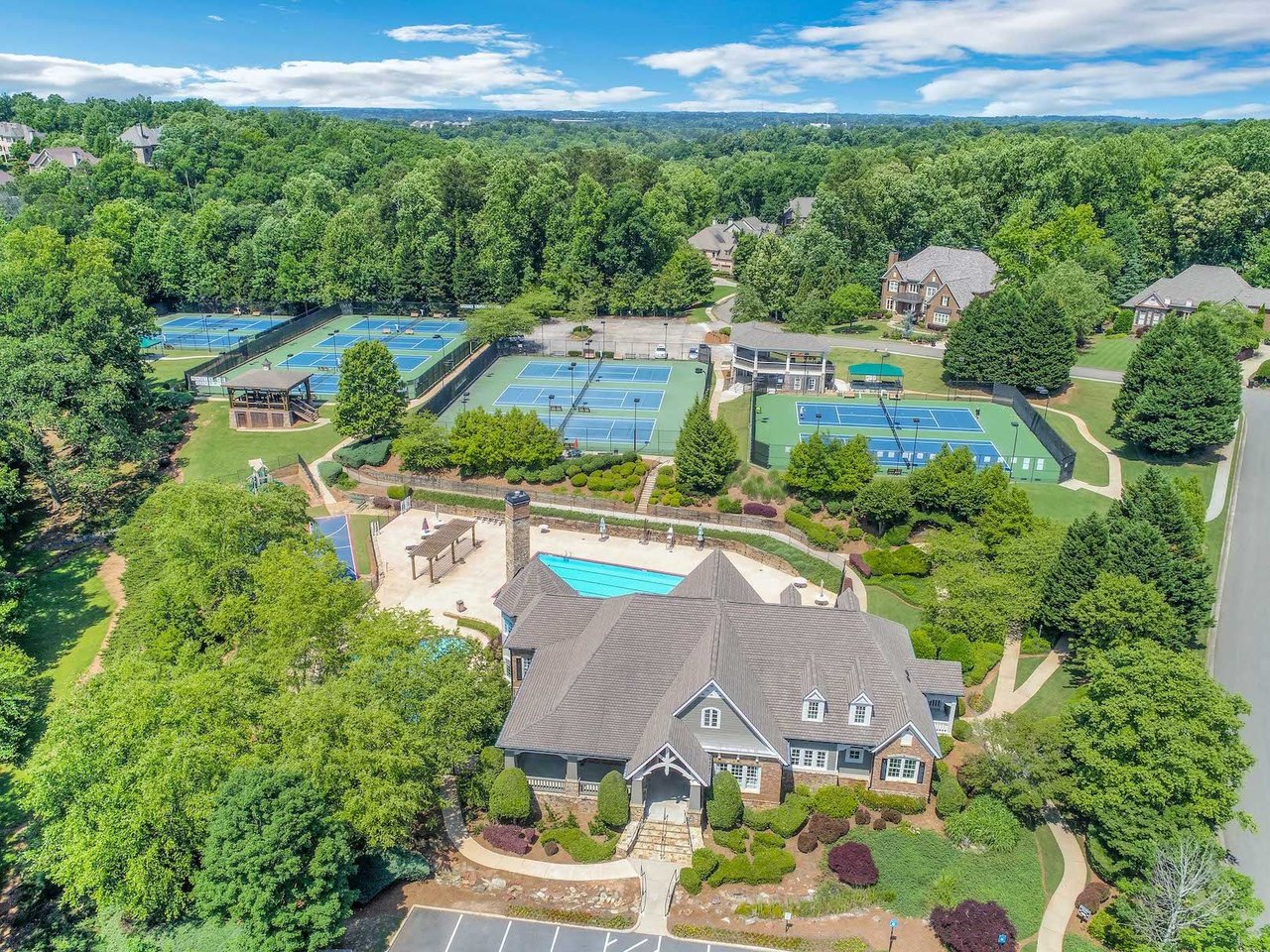 Creekstone Estates