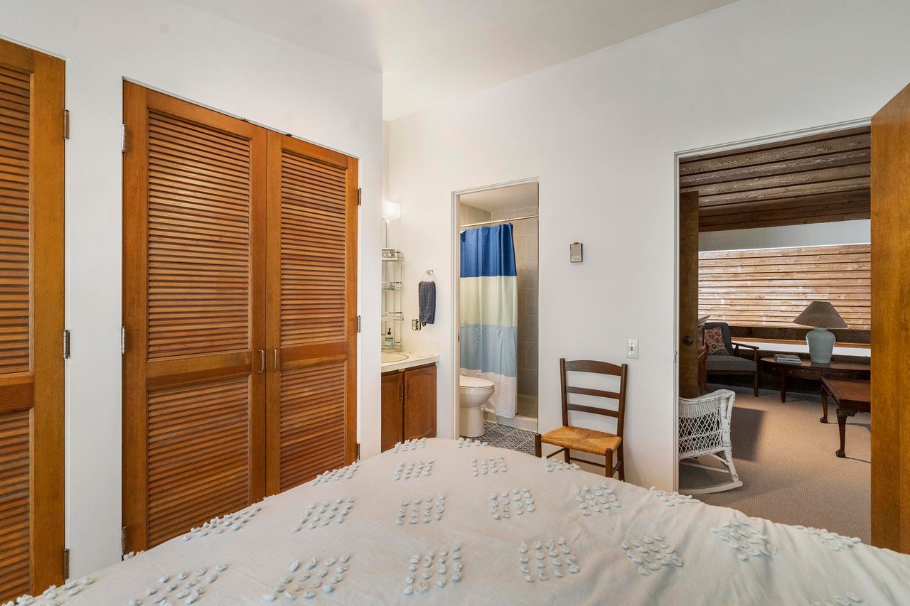 Wildwood Condo, Walloon Lake