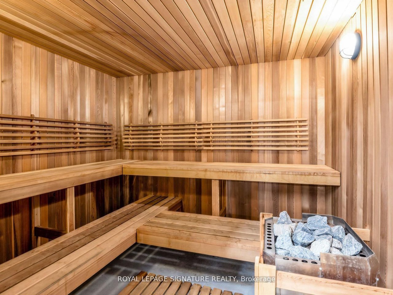 J. DAVIS HOUSE PENTHOUSE 