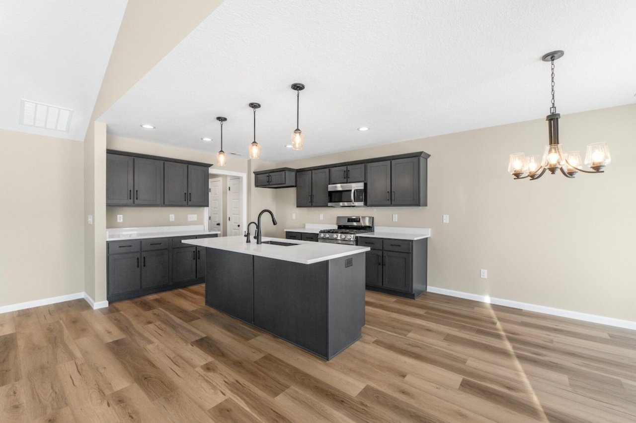 108 Oak Tree Pl