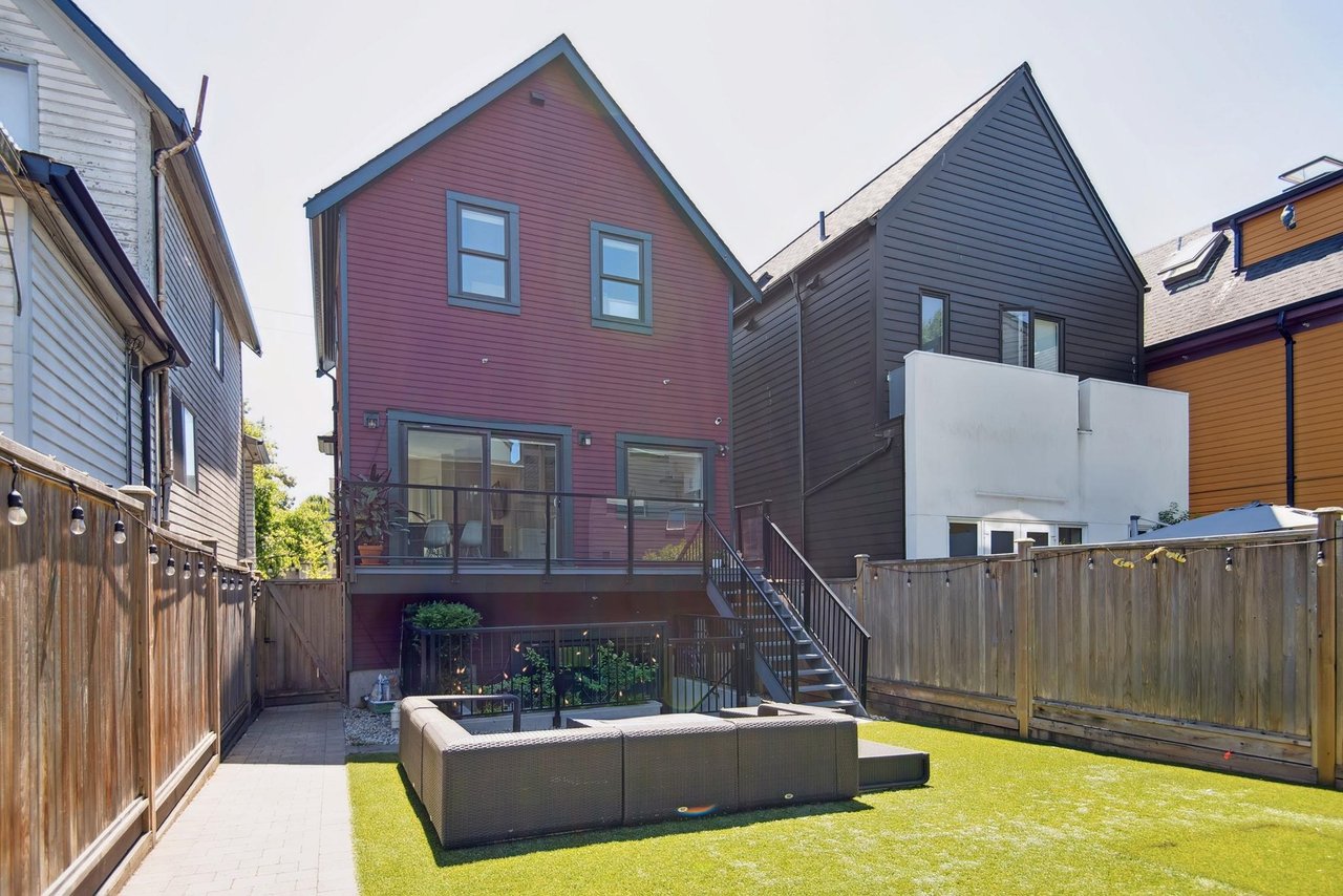 521 Union St