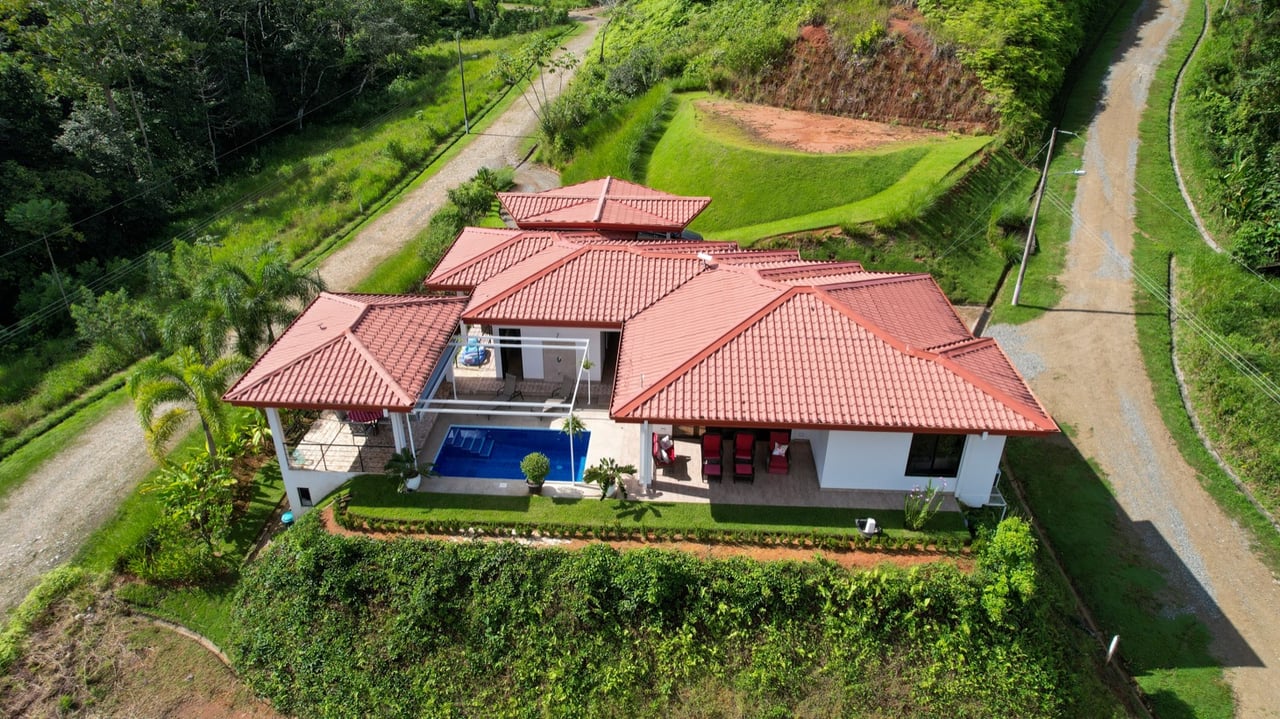 The Best Mountain View Home in South Pacific Costa Rica!