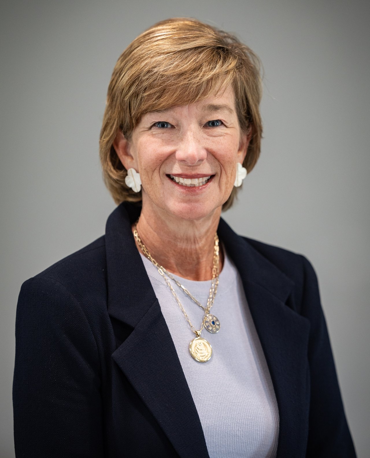 Dana Zdancewicz Devon, PA Real Estate Agent Headshot