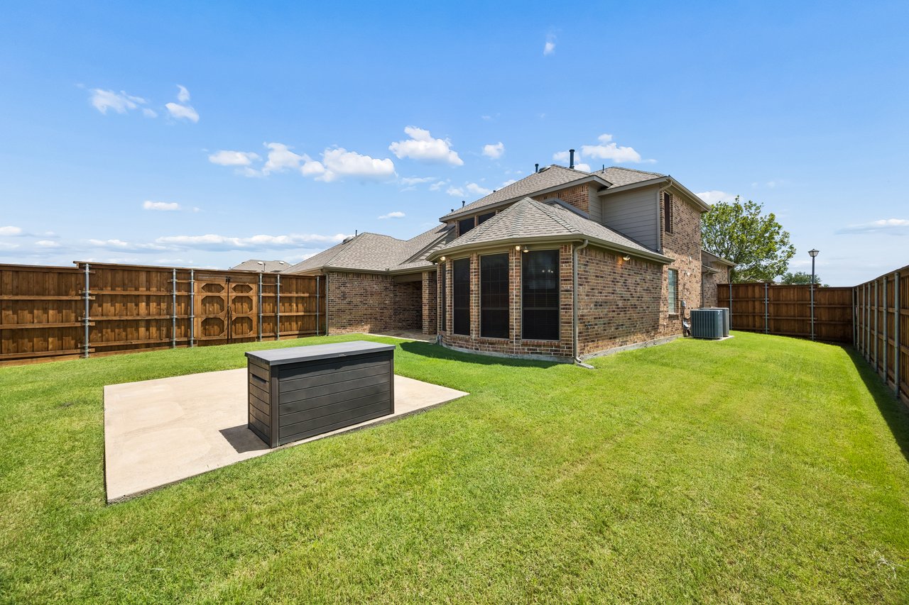 7001 Handen Drive