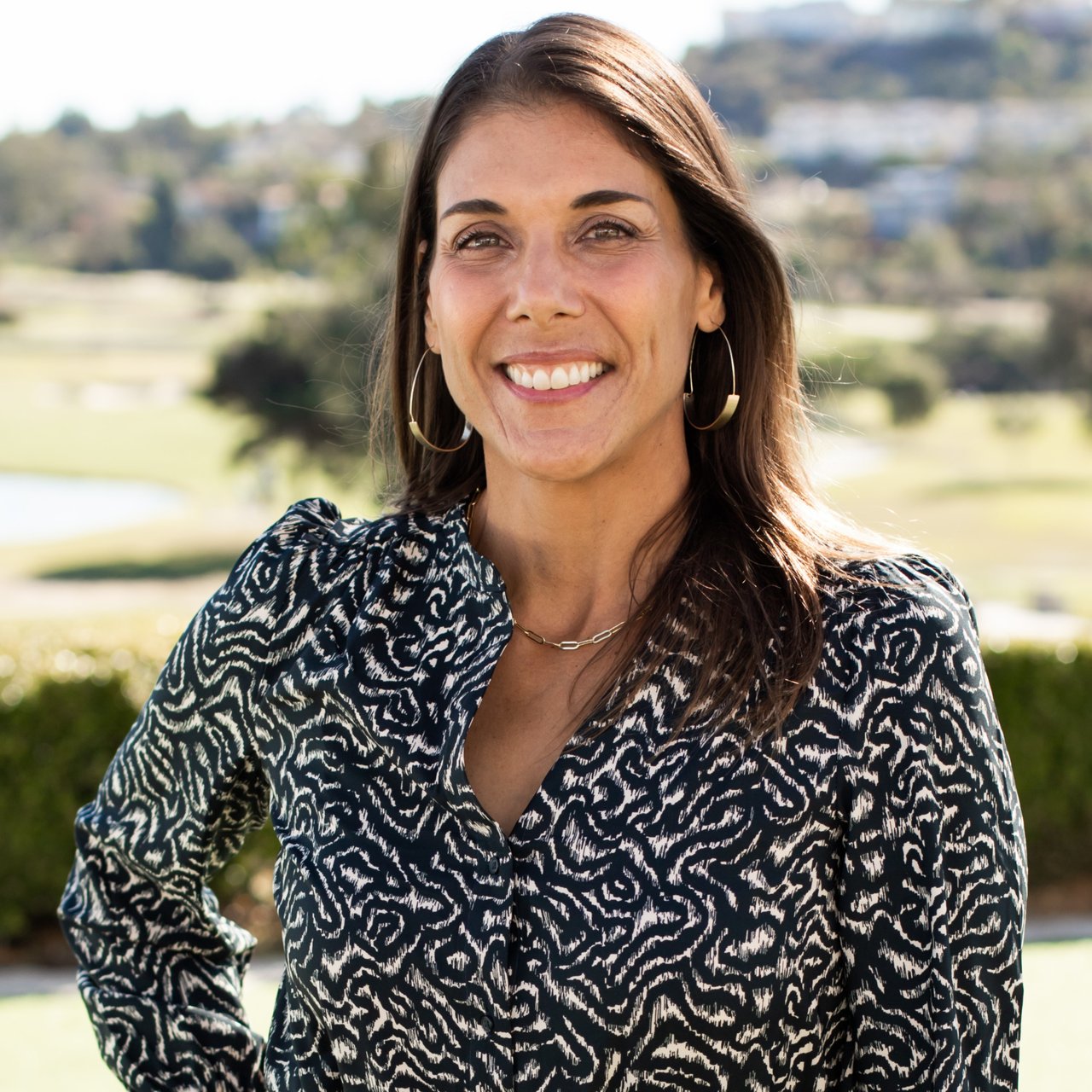 Gina Gmuer Carlsbad, CA Real Estate Agent Headshot