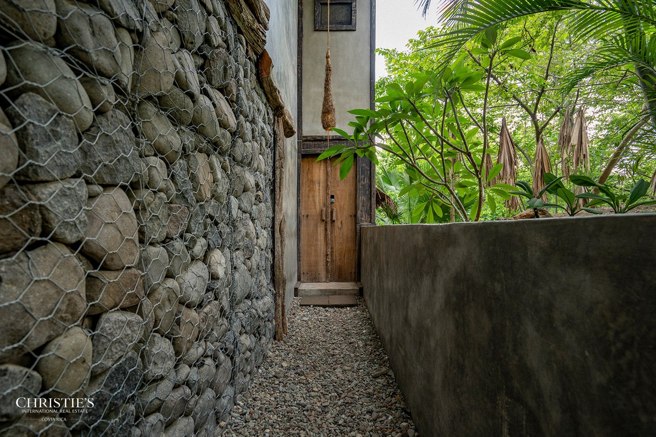 Villa Animales – Luxury Jungle Sanctuary