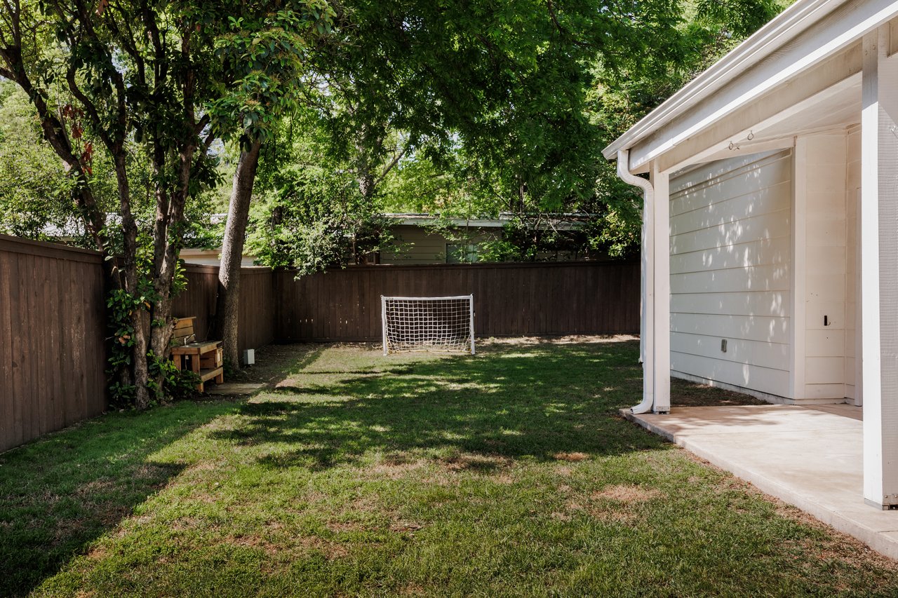 2809 W 50th St.