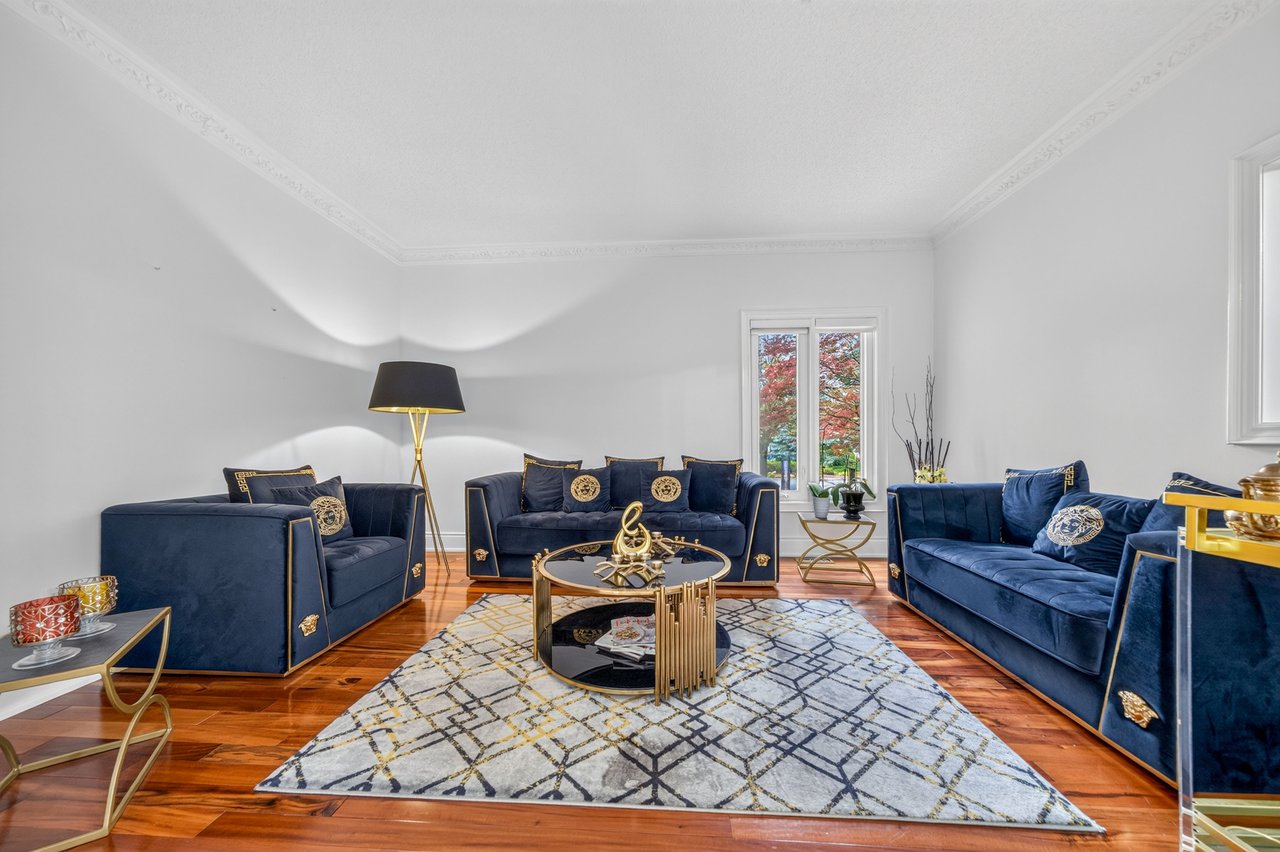 785 Quantra Crescent