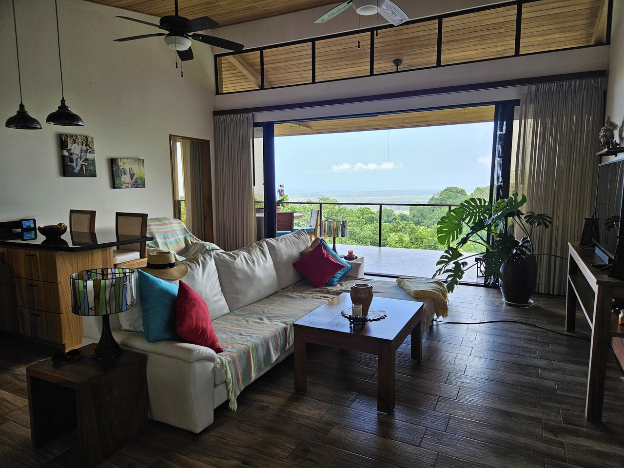 Beautiful sea view House Guesthouse and Pool in a gated Community close to awesome Beaches