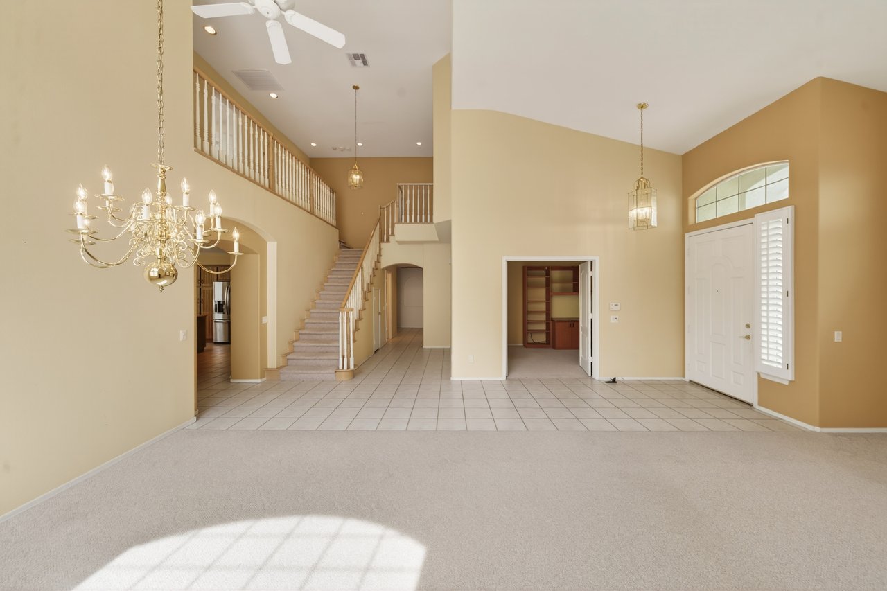 9437 Churchill Downs Dr