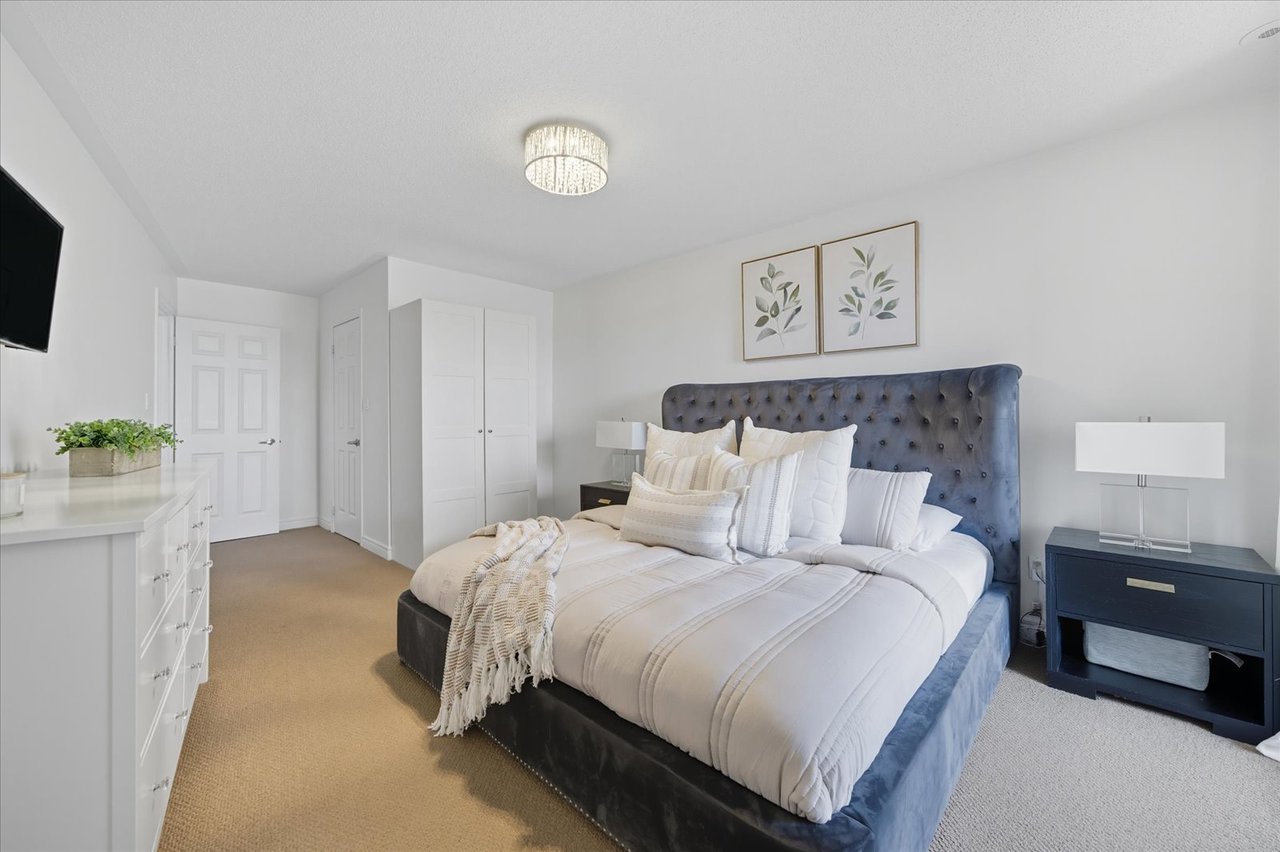 #23 - 20 Greensborough village Circ