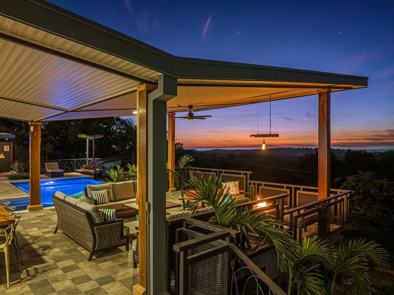 MK Residence Contemporary Oceanview Home