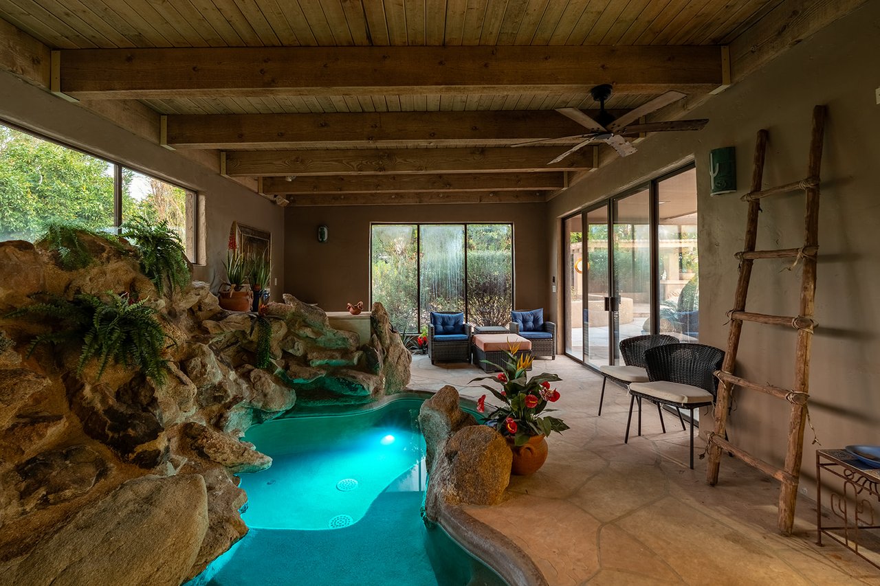 7507 N VIA DE LOS LIBROS