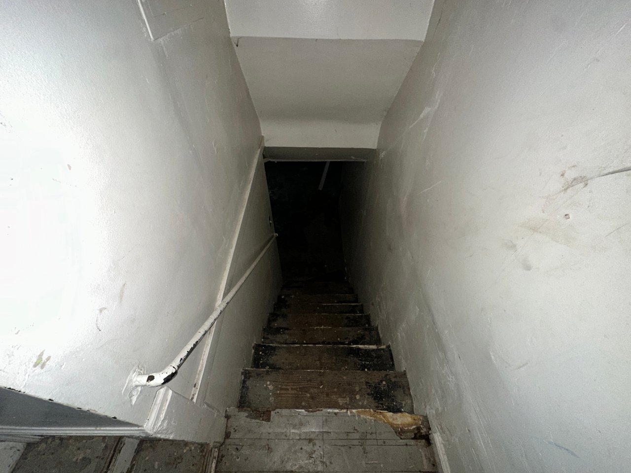 16592 Saint Marys St