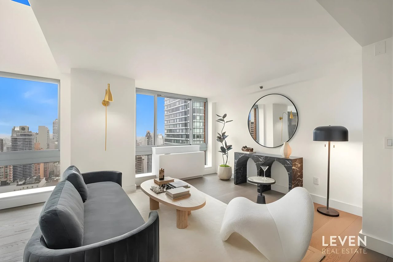 235 East 55th Street #PHB