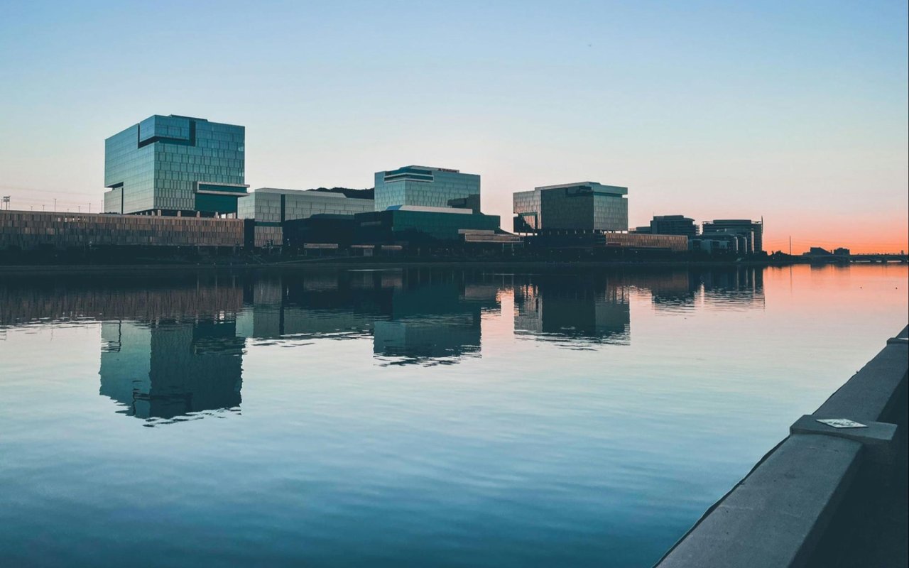 Living Near Tempe Town Lake: Pros & Challenges