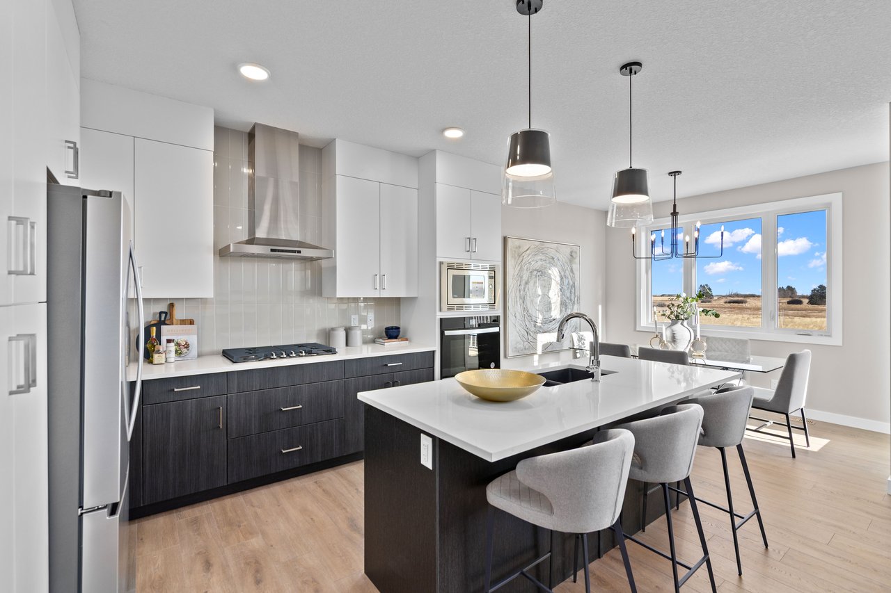 155 Belvedere Crescent SE