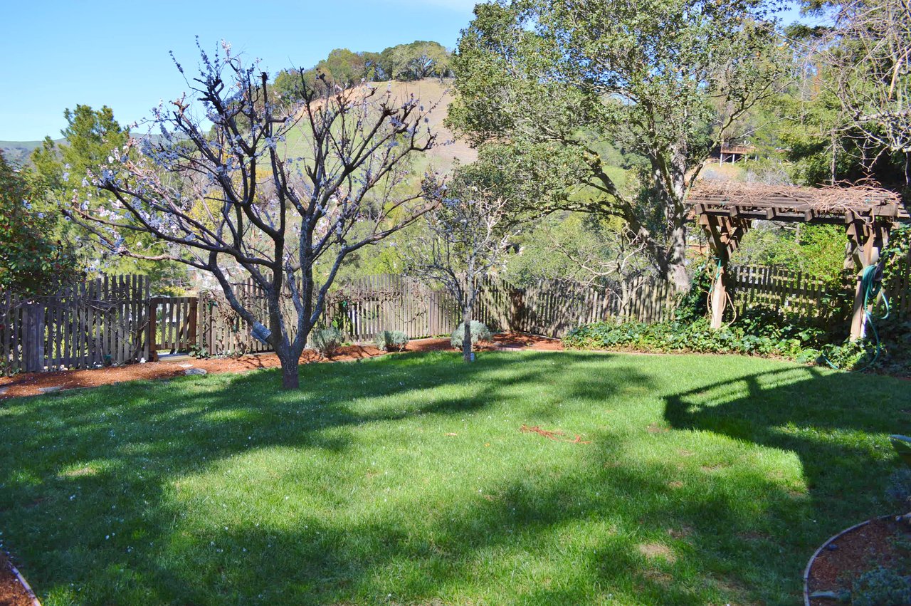 79 Rocca Drive, Fairfax