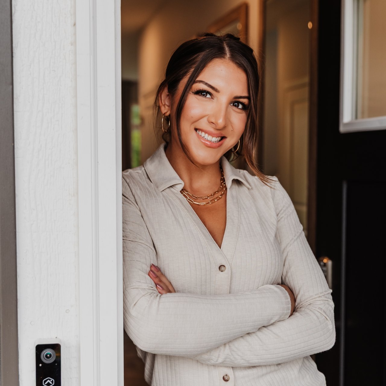 Melanie Enriquez Boca Crystal Lake, IL Real Estate Agent Headshot