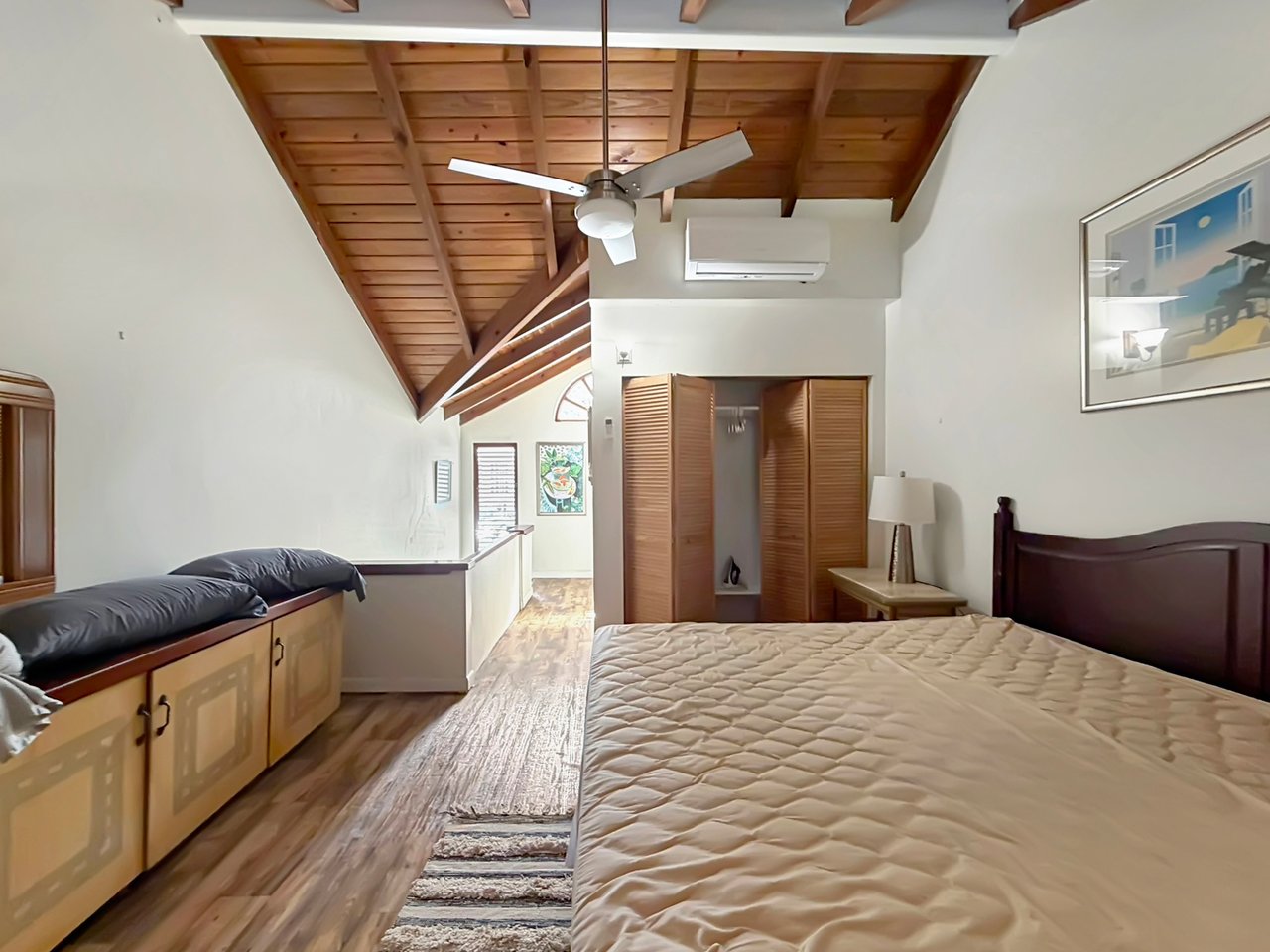 1112 Village Cay 1 Bedroom Apartment